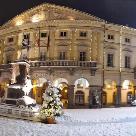 Veduta Montagne Alloggio in famiglia Aosta